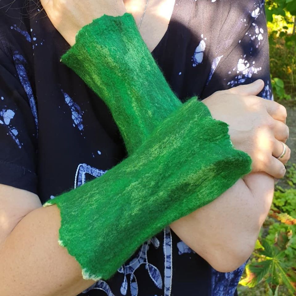 Handledsvärmare fodrade med sojabönfibrer